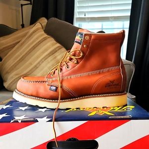 Thorogood moc toe
